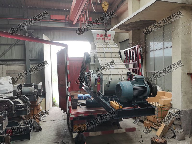 河南哪個(gè)廠家煤炭粉碎機(jī)品質(zhì)好，報(bào)價(jià)是多少？