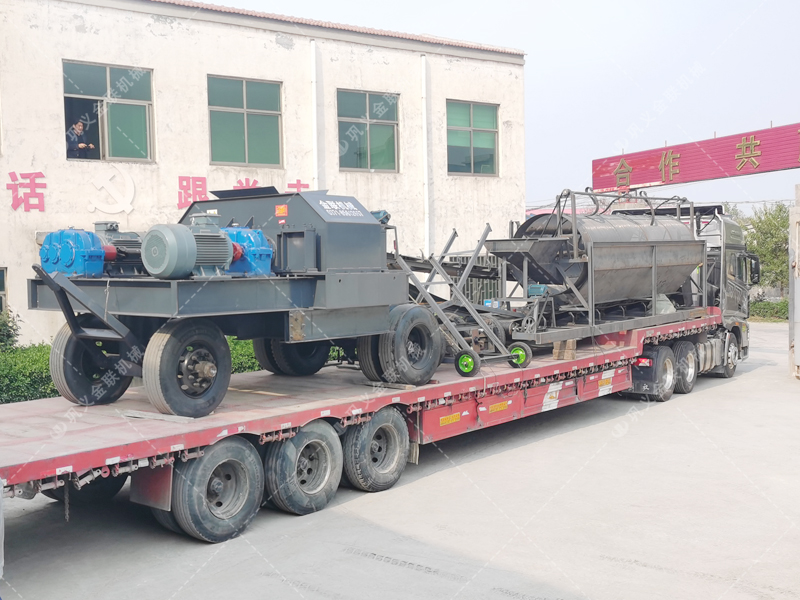 1200x800型移動式對輥破碎機 大型破碎機發貨圖片