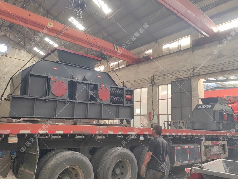 1200x800大型河卵石破碎機設備發貨圖片