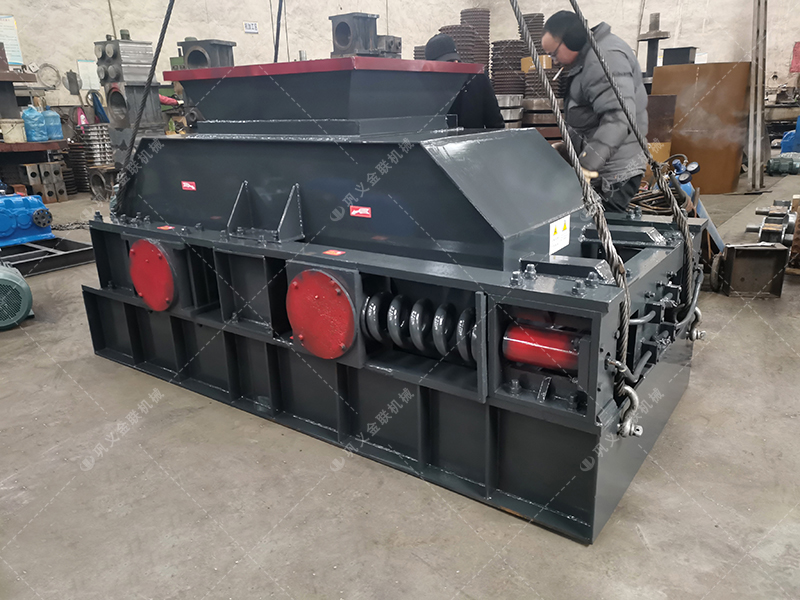 直聯式2PG0806對輥破碎制砂機發貨圖片