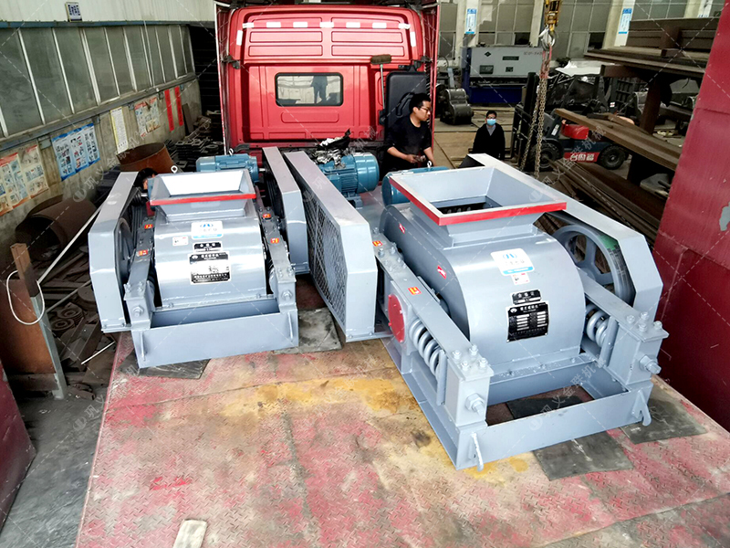 2臺2PGC雙齒輥破碎機發貨圖片_發往新疆哈密_破碎原煤 2臺2PGC雙齒輥破碎機發貨圖片_發往新疆哈密_破碎原煤