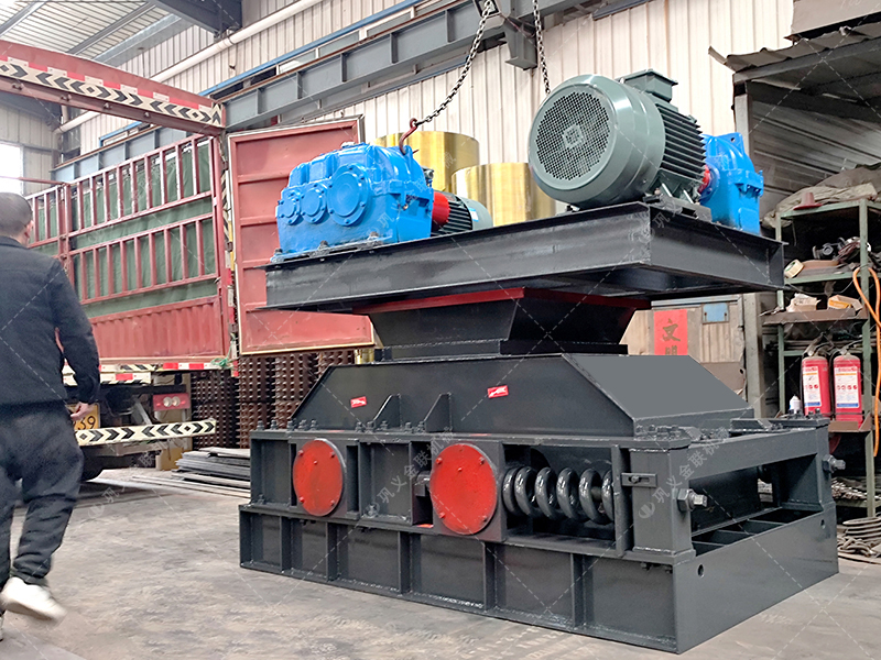 2PGC600X750雙齒輥破碎機發貨圖片_發往湖南婁底_破碎煤塊 2PGC600X750雙齒輥破碎機發貨圖片_發往湖南婁底_破碎煤塊