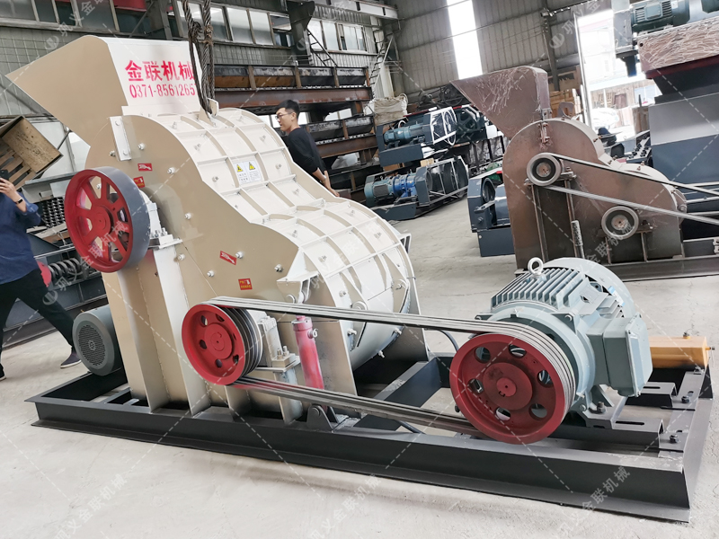 SCF88雙級粉碎機發貨圖片_發往廣東佛山_破碎高嶺土