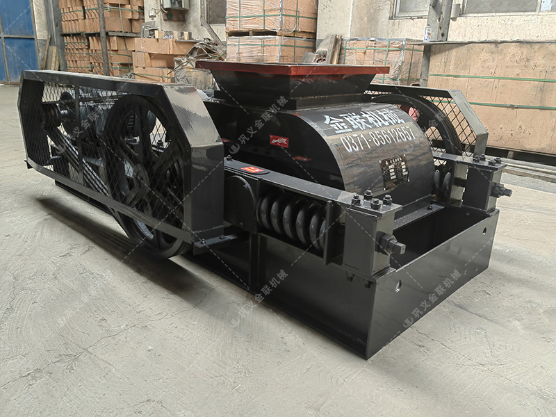 2PGC0404小型雙齒輥破碎機發貨圖片_發往山西陽泉_破碎煤炭