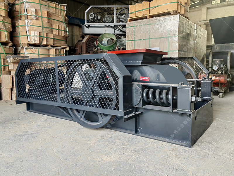 2PG400X250小型對輥破碎機發貨圖片_發往江蘇蘇州_破碎硅鐵