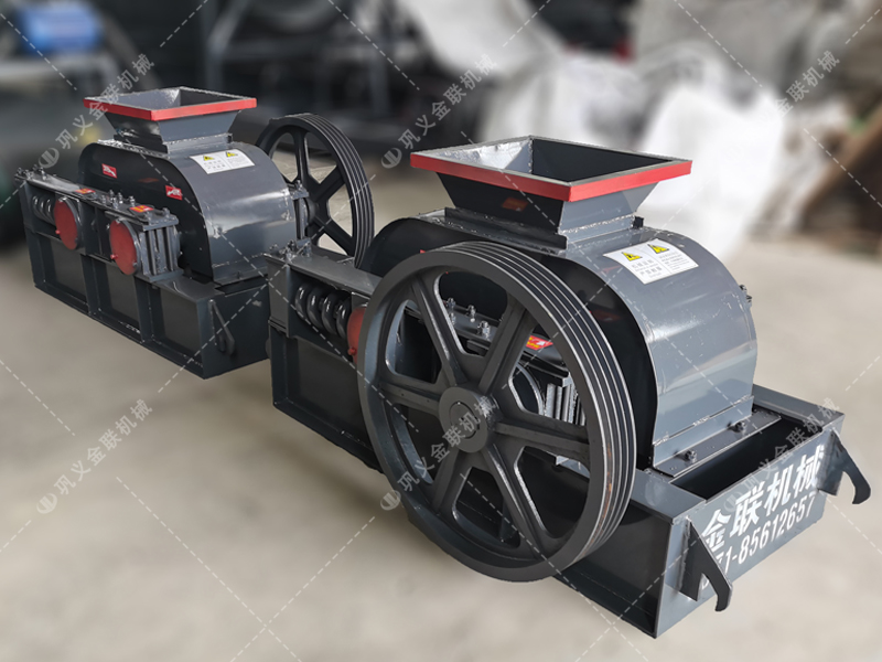 2pg400X250小型對輥破碎機發貨圖片_發往湖南長沙_破碎石英沙 2pg400X250小型對輥破碎機發貨圖片_發往湖南長沙_破碎石英沙