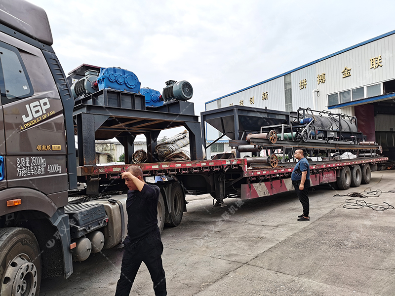 2PG800X600對輥破碎機發貨圖片_發往廣東廣州_破碎鈣石