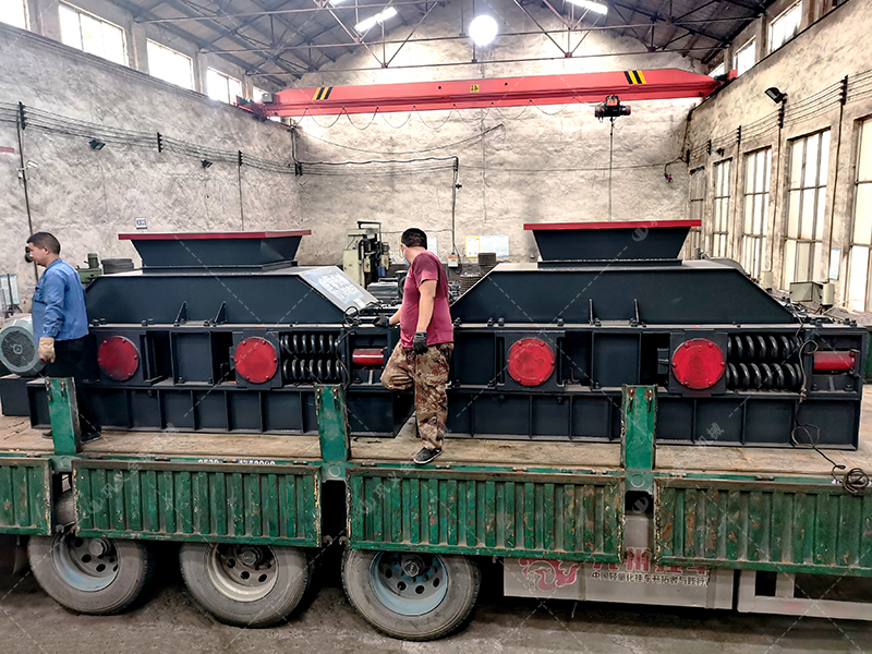 傳統(tǒng)破碎生產(chǎn)線為何要加裝對輥破碎機作為終破設(shè)備？